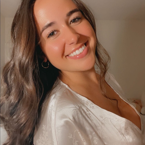 🌸 Taylor Wilson 🌸 - Picture 3 of 5